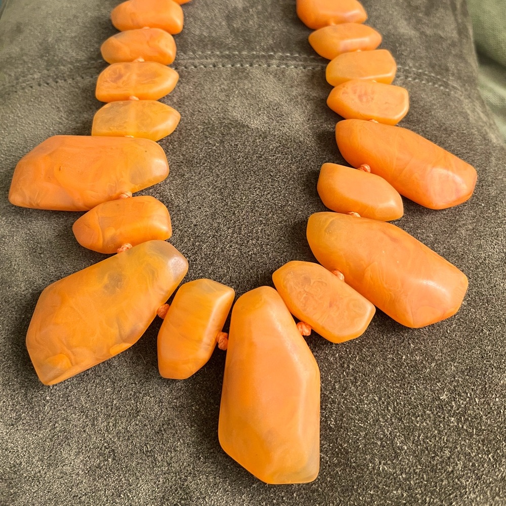Bebe orange resin statement collar necklace glam!